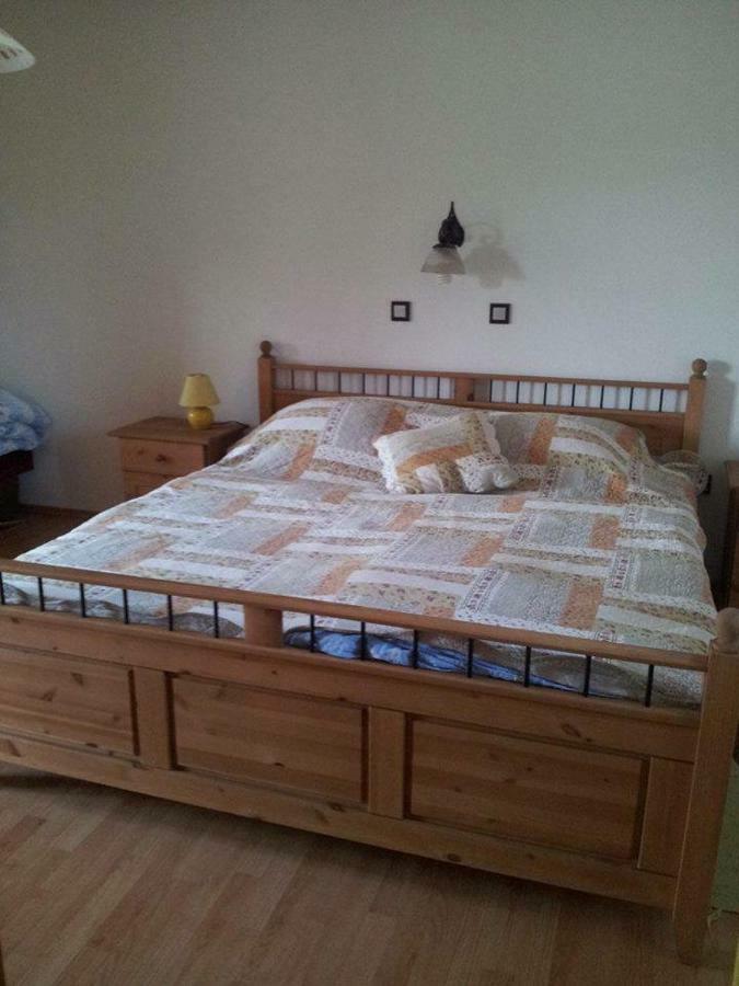 Dolenci Apartments Mali Raj מראה חיצוני תמונה