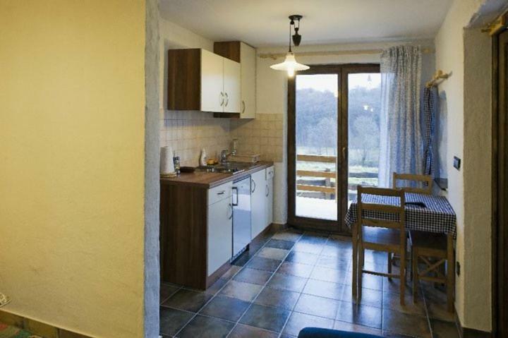 Dolenci Apartments Mali Raj מראה חיצוני תמונה