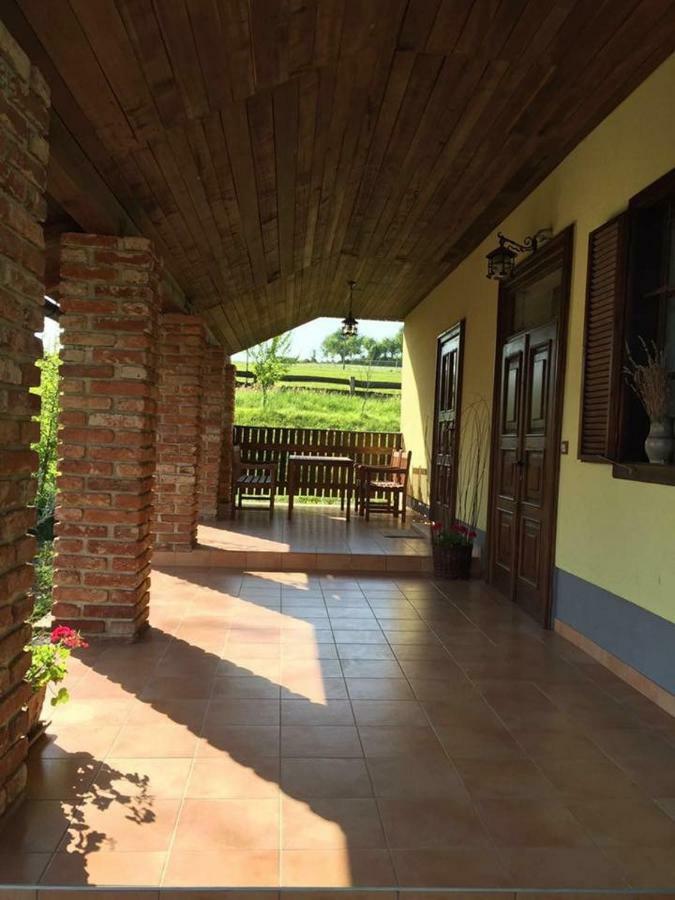Dolenci Apartments Mali Raj מראה חיצוני תמונה